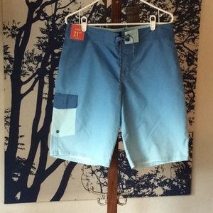 Men’s NWT Mossimo Supply Co. board shorts